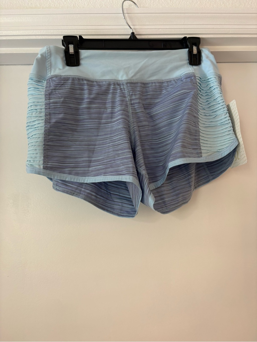 NWT Lululemon Run Bright At Night shorts. Size 8